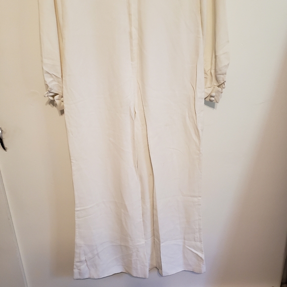 Vintage 1960s-1970s Mod White Cream Crepe Wide Leg Jumpsuit Medium Large - Picture 8 of 14